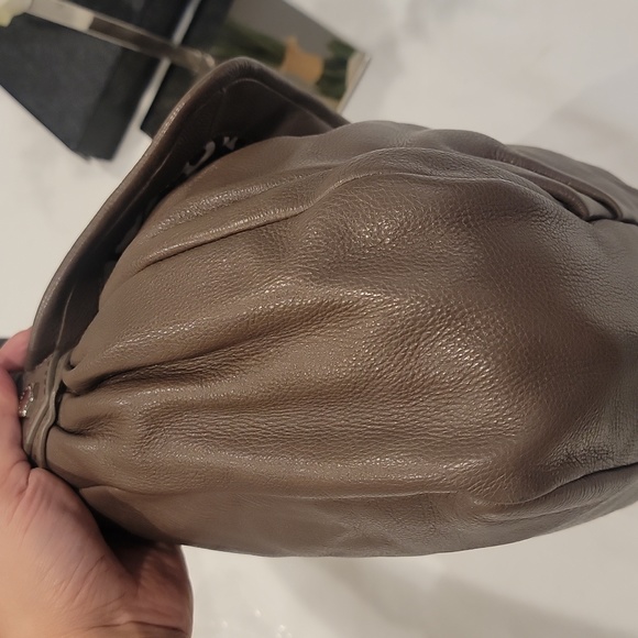 Authentic Marc Jacobs shoulder bag - Picture 3 of 10